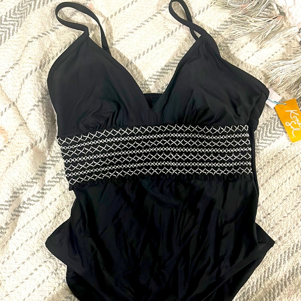 Kona Sol  M Black one Piece Swimsuit. New with tags